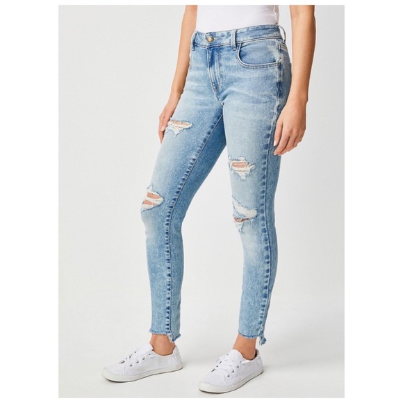 🍑 Maurice’s High-Rise Vintage Wash Jeans size 8  •Cool Meets Comfort• NWTS-$55 - Picture 10 of 12